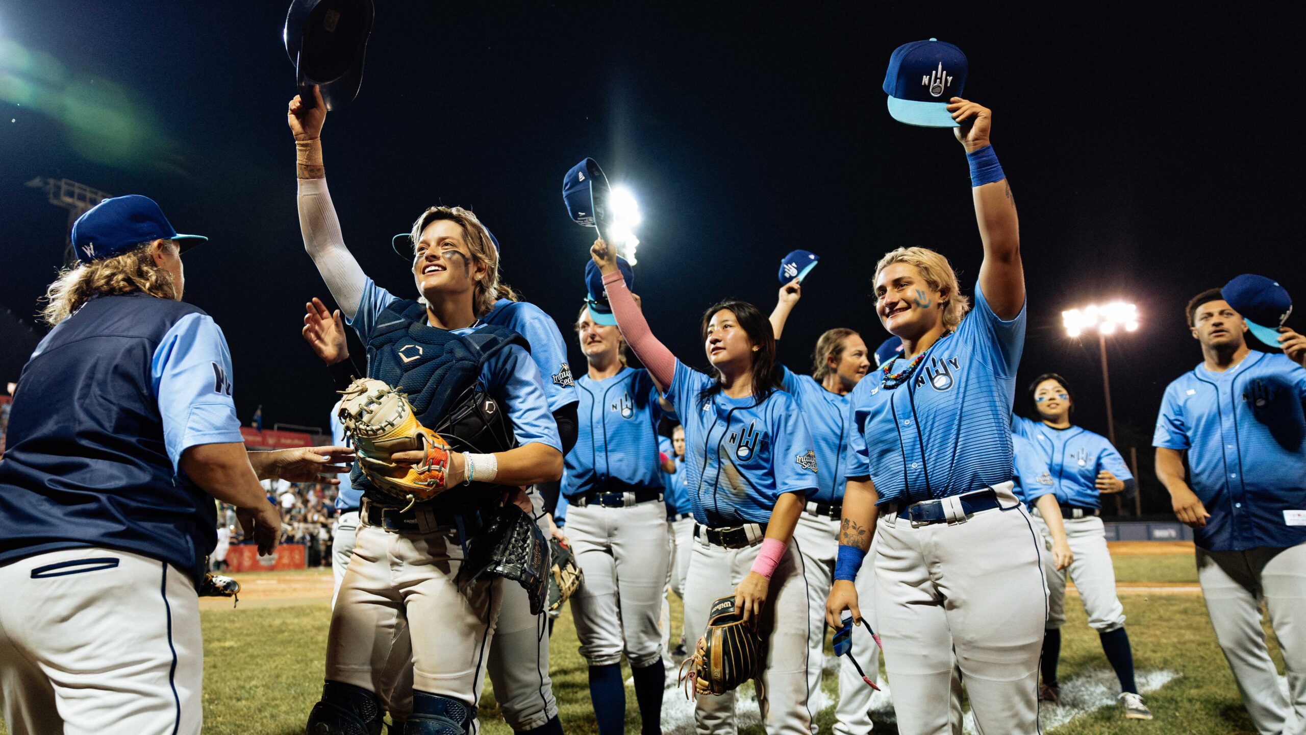 LA and NY Engage in Another Nailbiter as the Heights Get Redemption in an 8-7 Win in Extras
