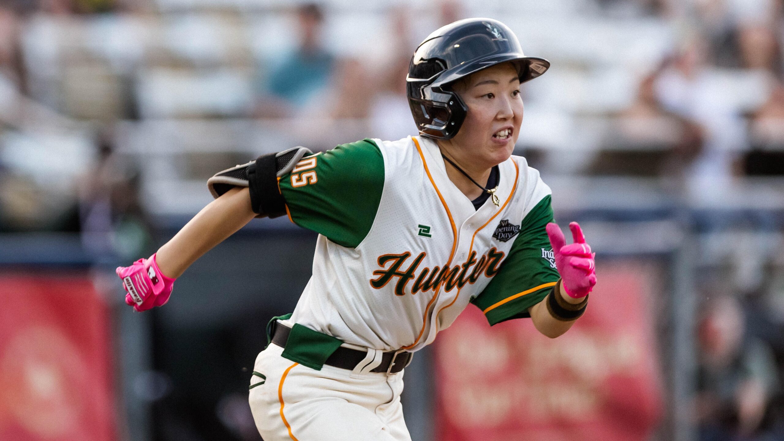 Los Angeles Offense Explodes for a 13-3 Blowout Over Boston